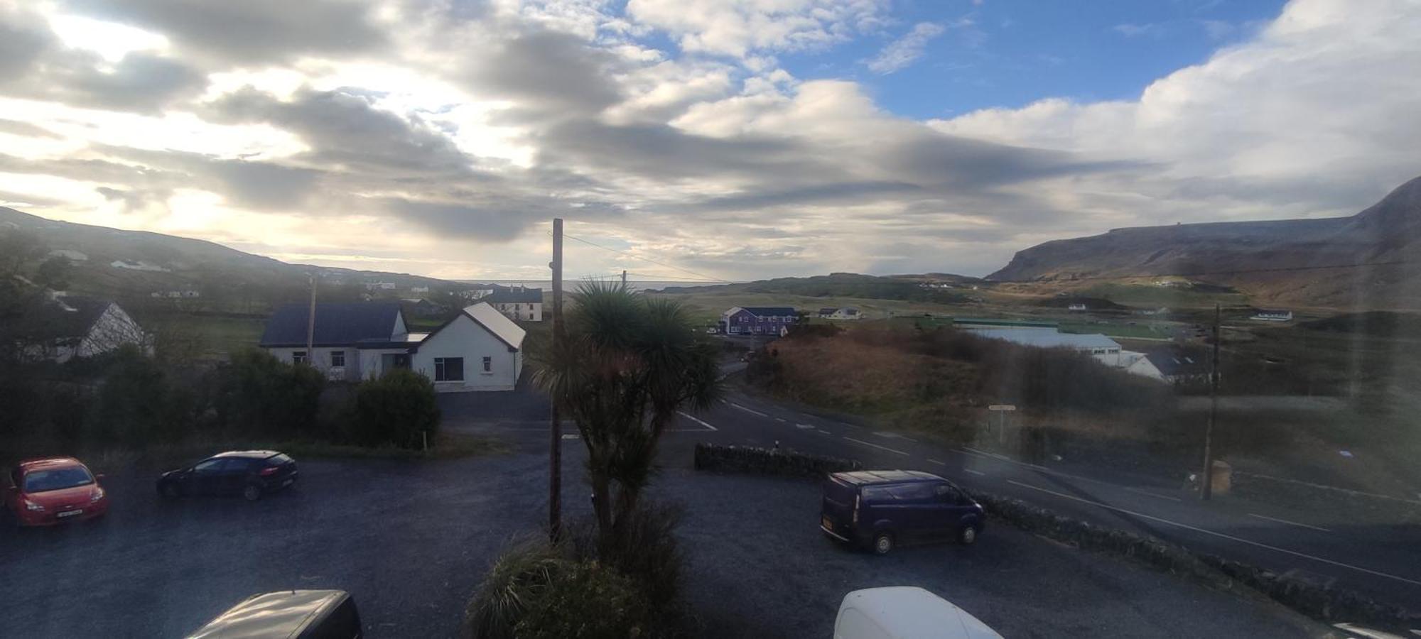 John Eoinin'S Bar And Accommodation Glencolumbkille Luaran gambar