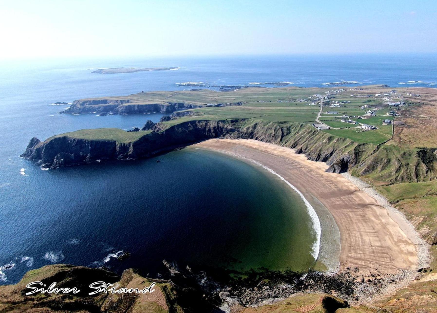 John Eoinin'S Bar And Accommodation Glencolumbkille Luaran gambar